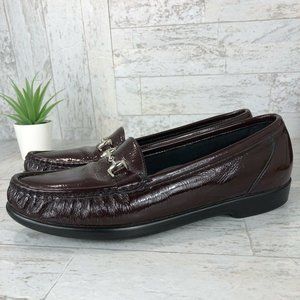 SAS Horse Bit Loafers Burgandy Patended Leather WOMENS Size 9 S Slim Comfort EUC